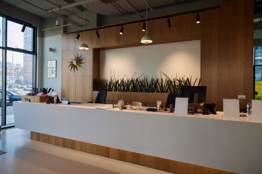 Modern reception without people.